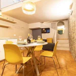  Casa vacanze L'angoletto Del Viaggiatore
